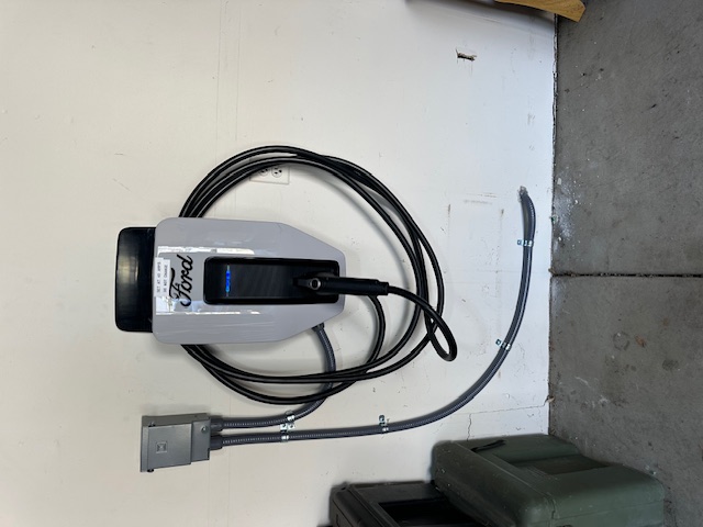 200 amp panel upgrade by master electrician Northville Michigan